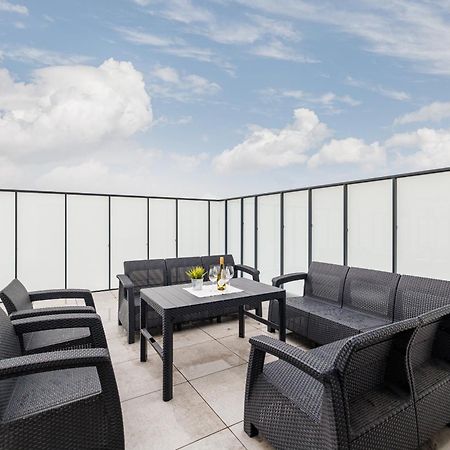 Ina Rent - Przystan Letnica Lägenhet Gdańsk Exteriör bild