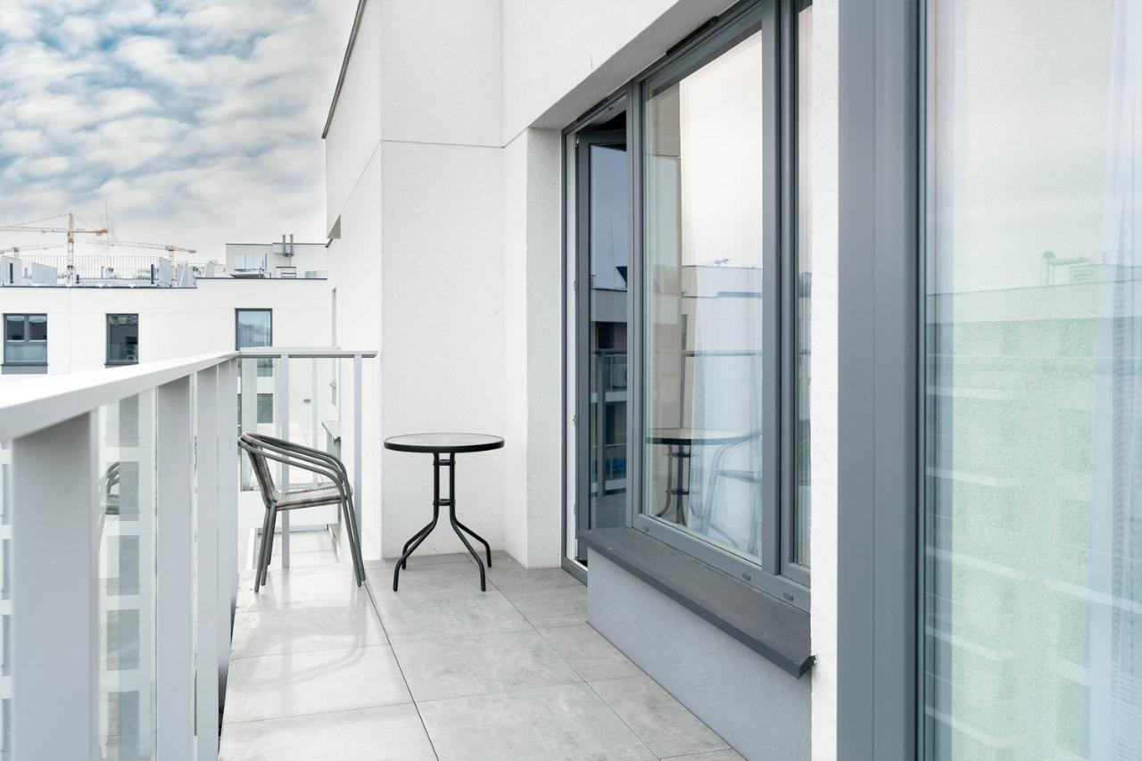 Ina Rent - Przystan Letnica Lägenhet Gdańsk Exteriör bild